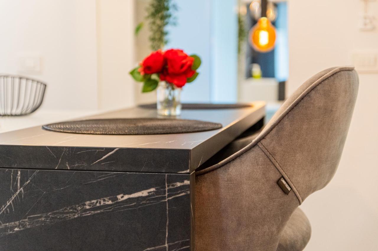 Flexible Selfcheckins 45 - Zagreb - New - Center Apartment Екстериор снимка
